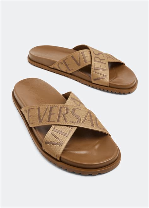 versace freizeitschuhe herren braun|Versace shoes for men.